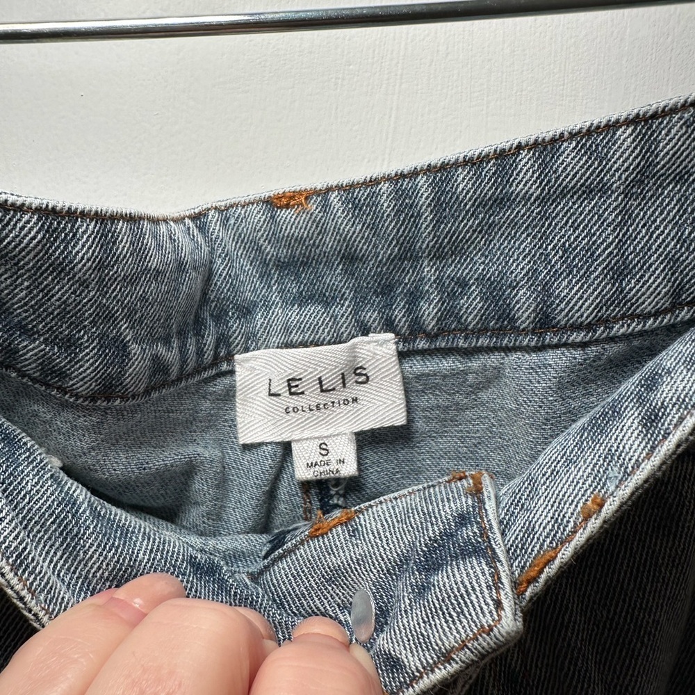 Le Lis Blue Feather Trim Jean Shorts - Picture 3 of 3
